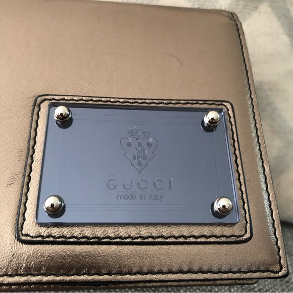 Gucci Bronze Clutch with Rare Logo Mirror - Picture 5 of 16